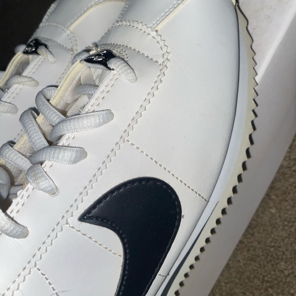 Nike Kids Cream and Black Sneakers